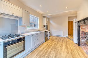 Kitchen- click for photo gallery